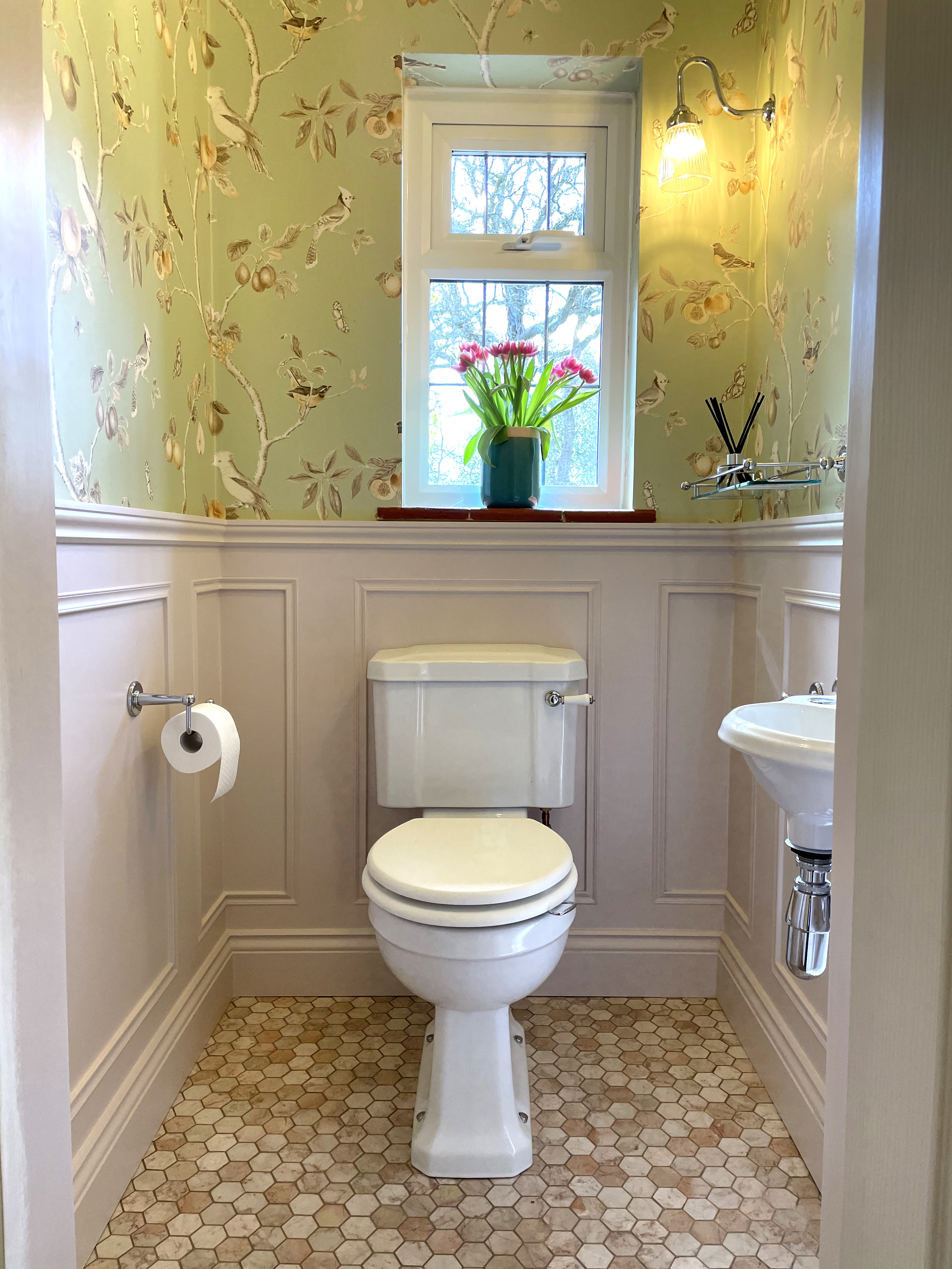 Barclay Briggs Interior Design Cottage WC