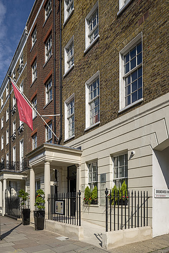 Facade of THE PRINCE AKATOKI