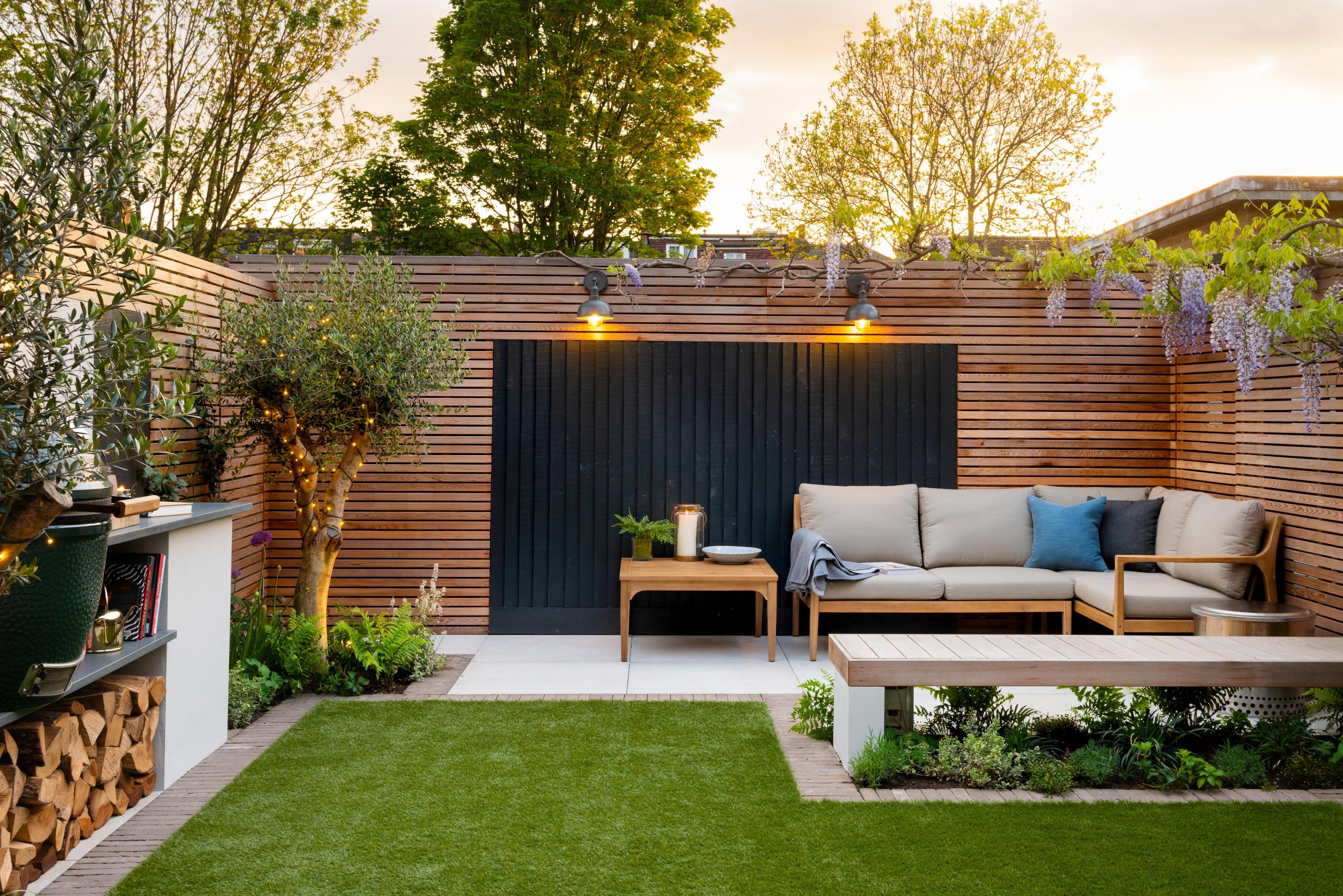 Industville, Brooklyn Outdoor & Bathroom Dome Wall Light - 8 Inch,  Image credit ©Joanna Kossak, Design: harringtonporter.com  