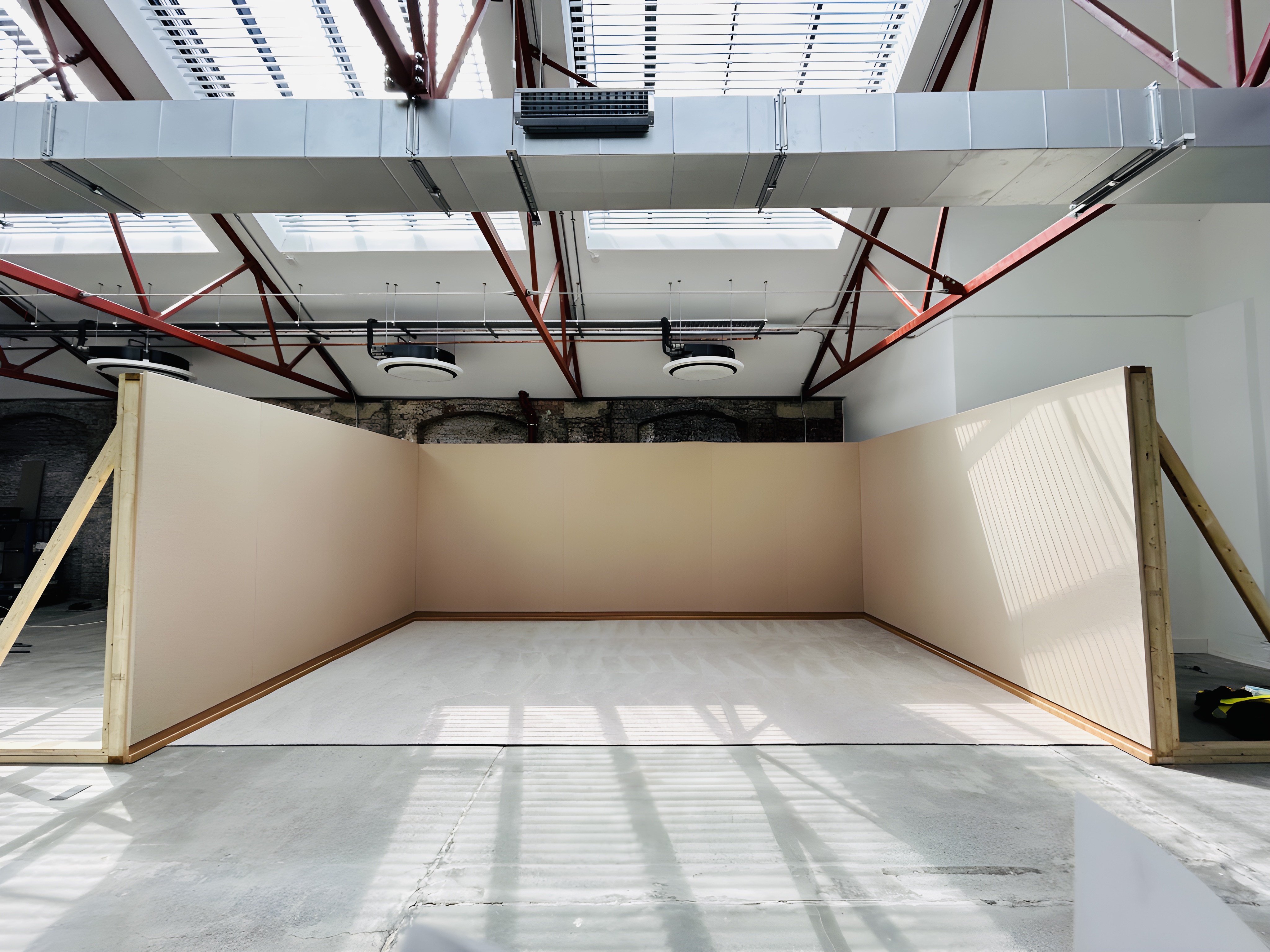 Paul C. Brunson's Acoustic Modular Wall System Podcast Studio (undressed)