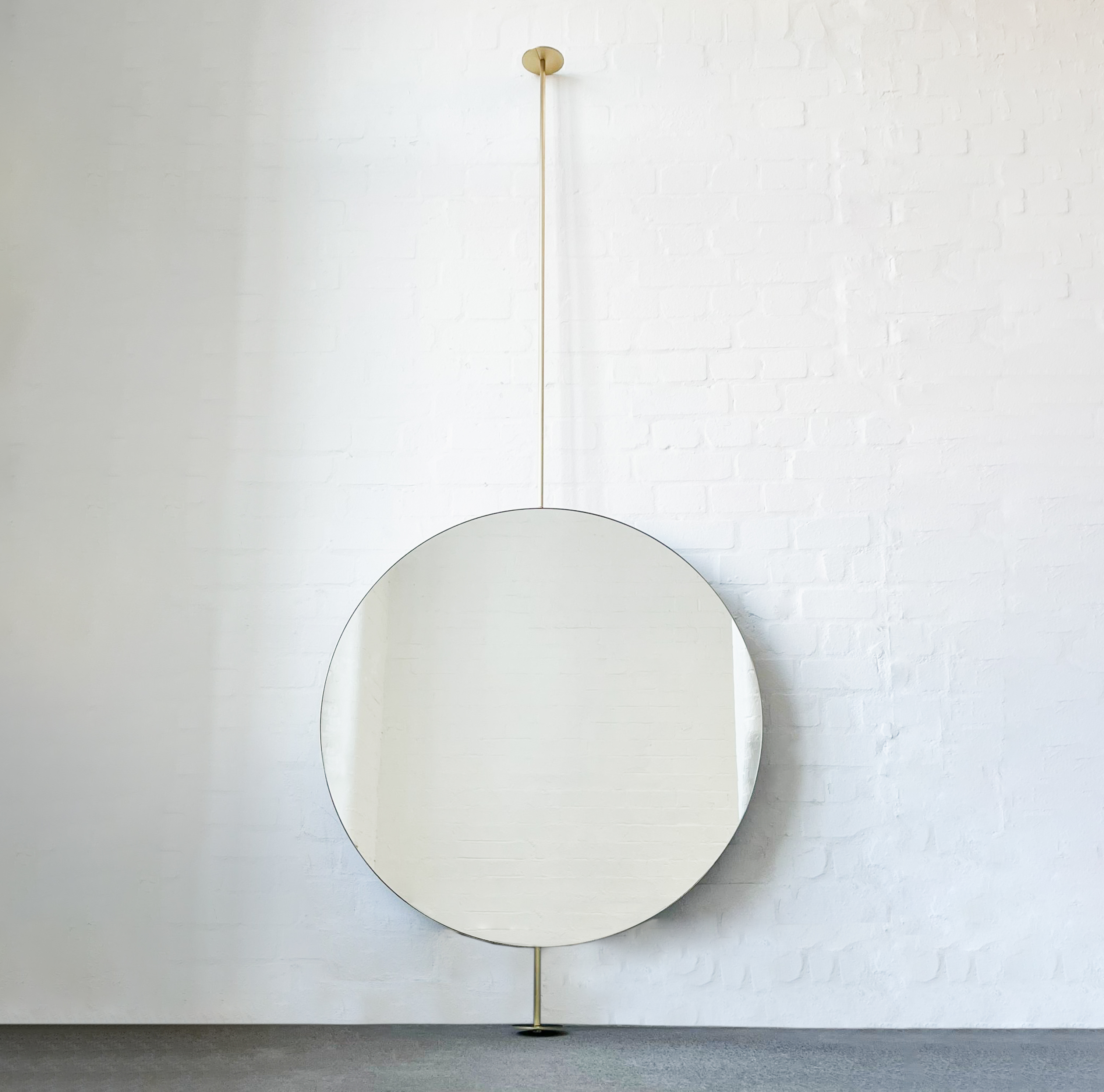 Countertop to Ceiling Round Mirror with Brass Frame