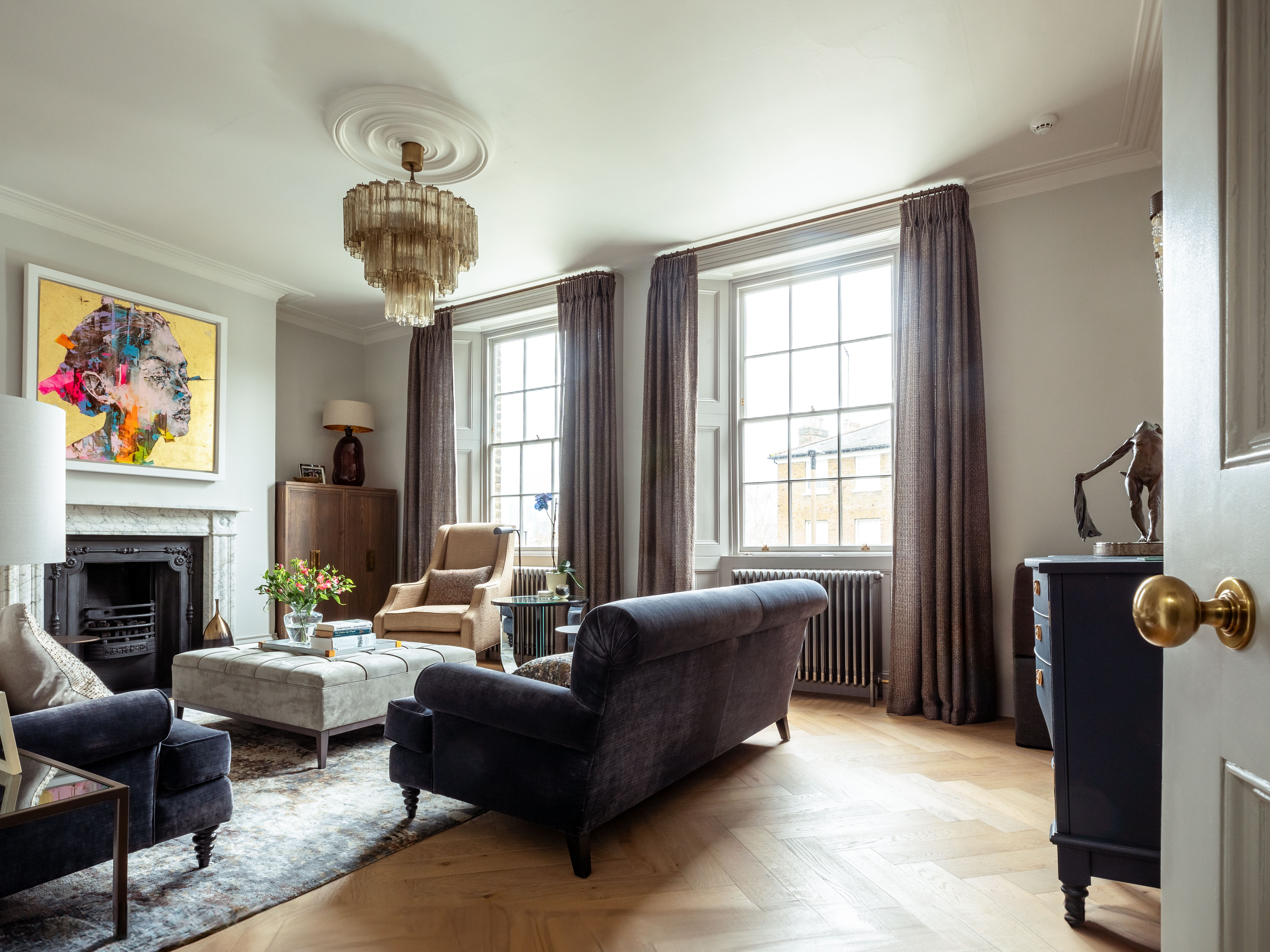 Living room with rich tones 