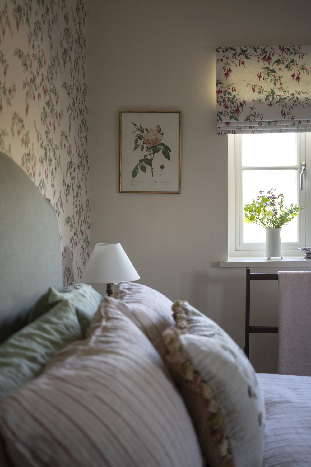 Fuschia Guest bedroom