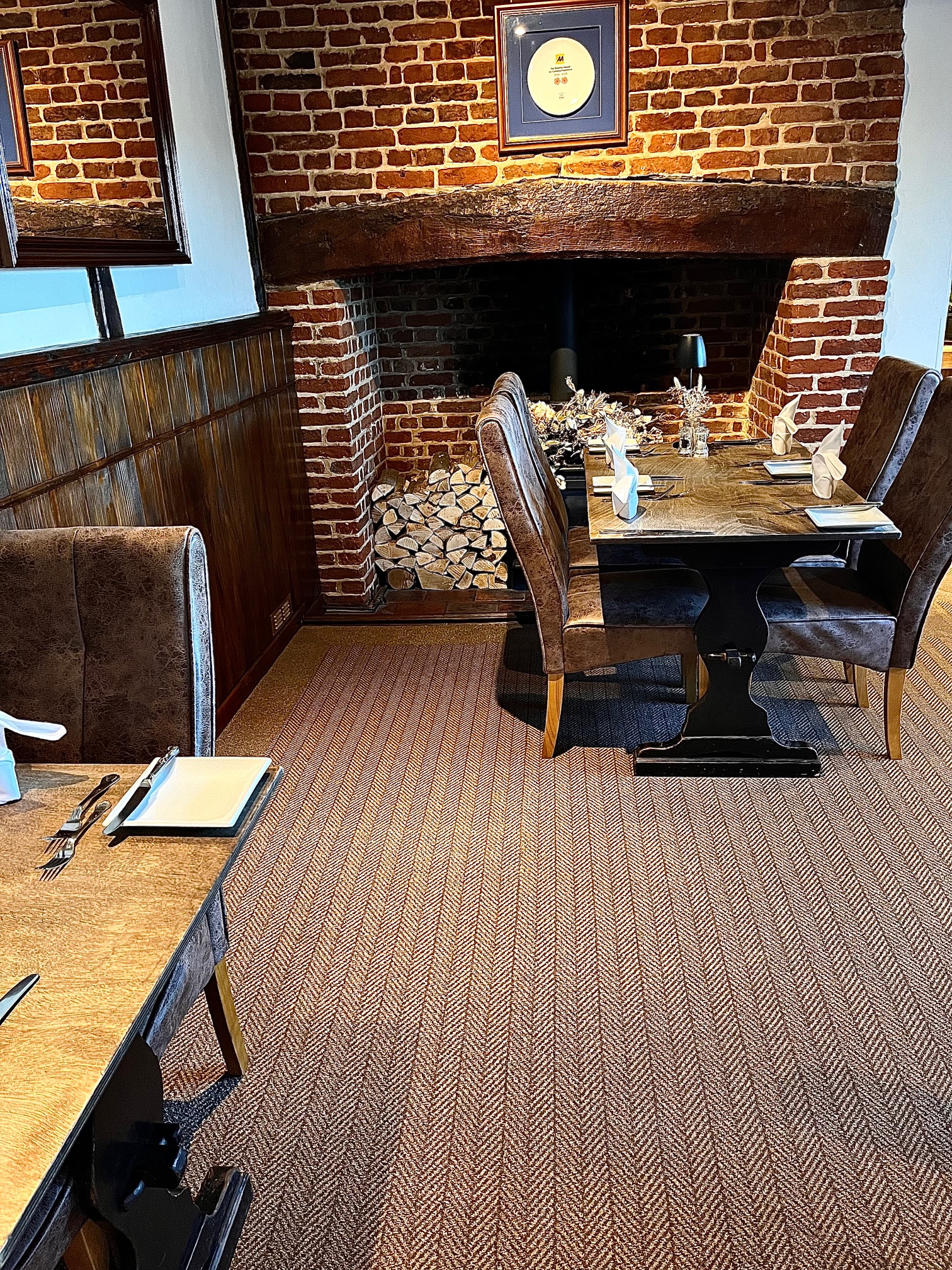 Equinox Connect and Tones used to border it in the hotel restaurant