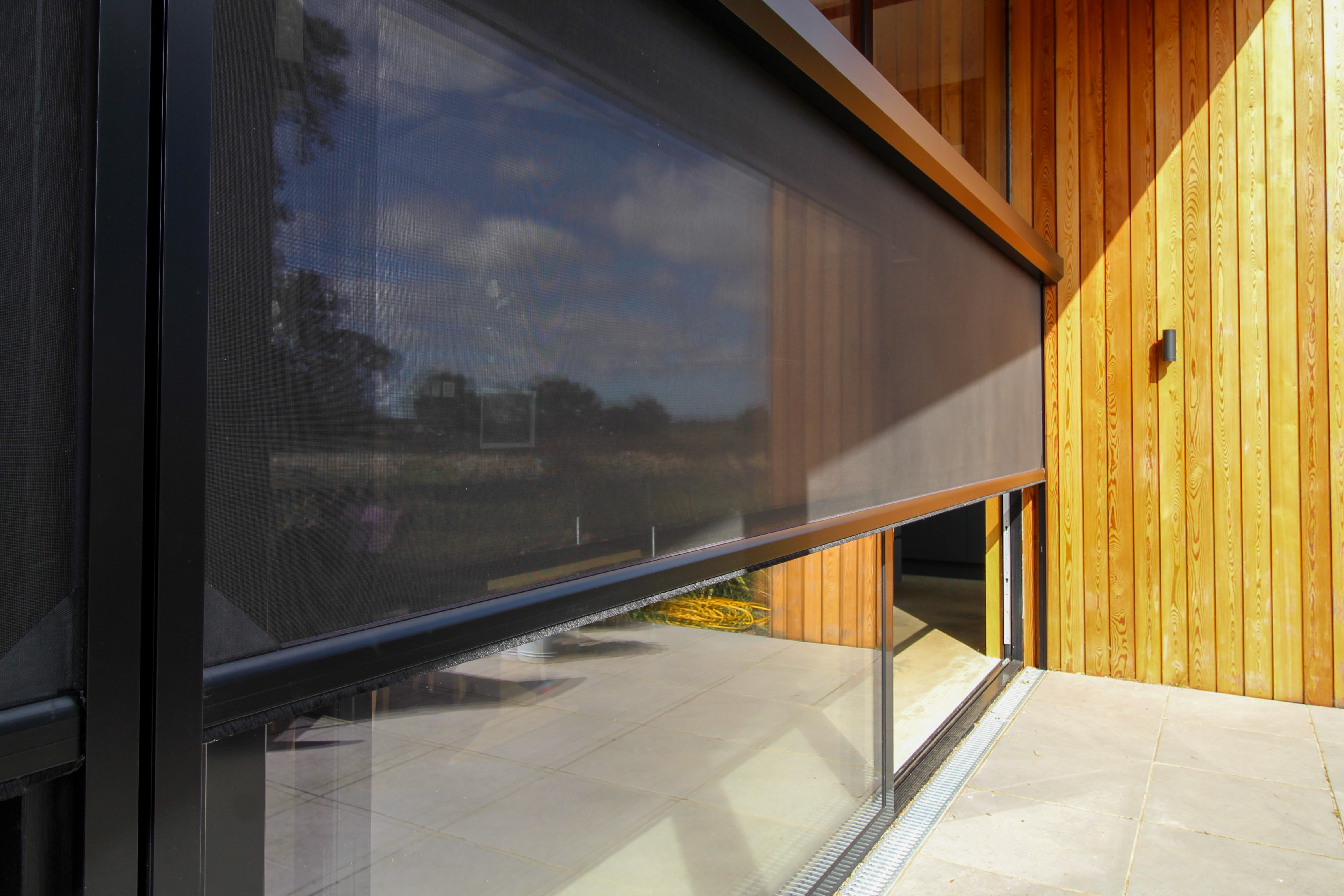 Power screens make the most of sliding doors