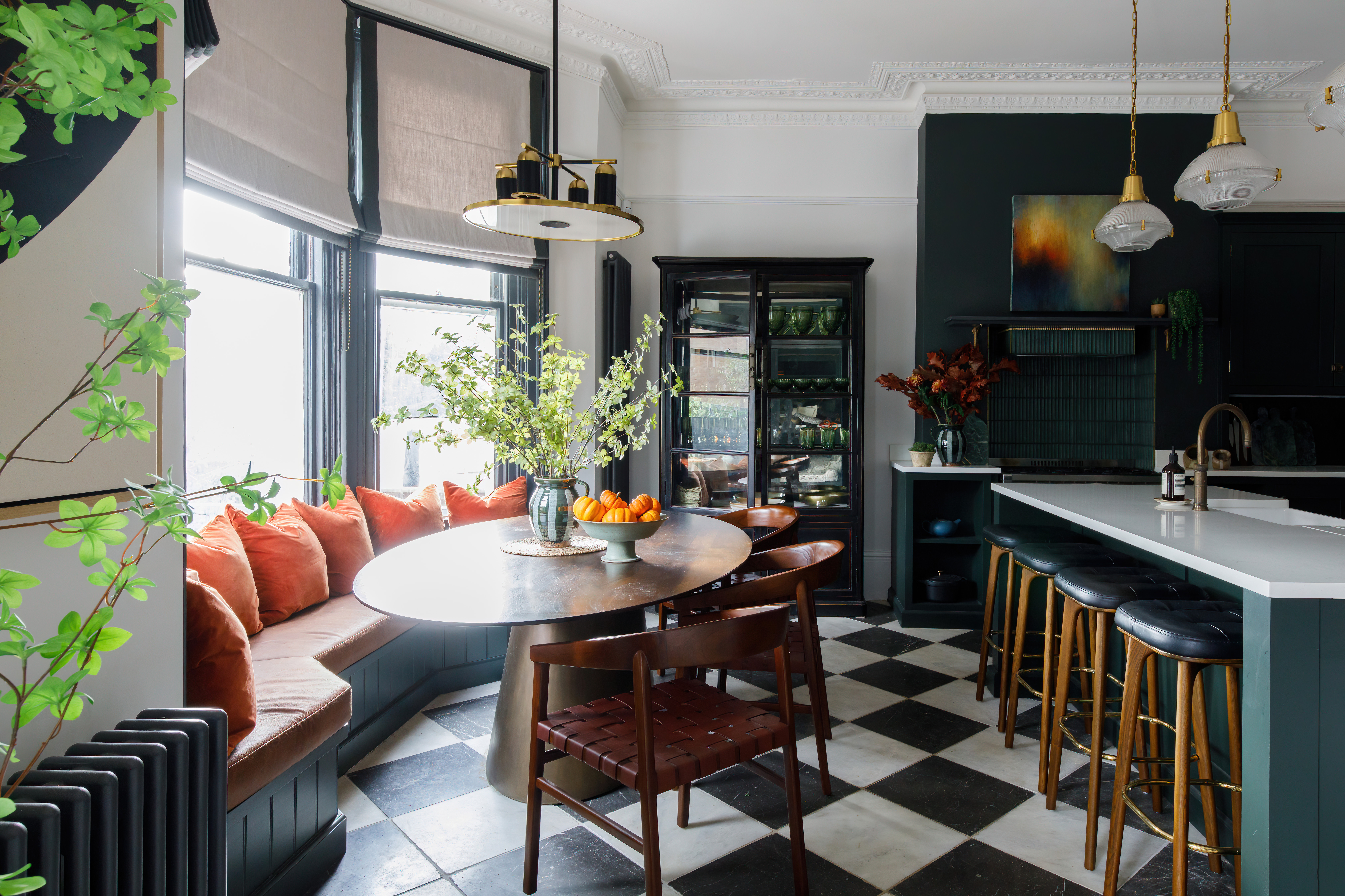 Regency Villa Kitchen