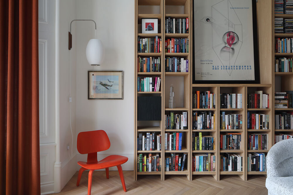 Bookshelf