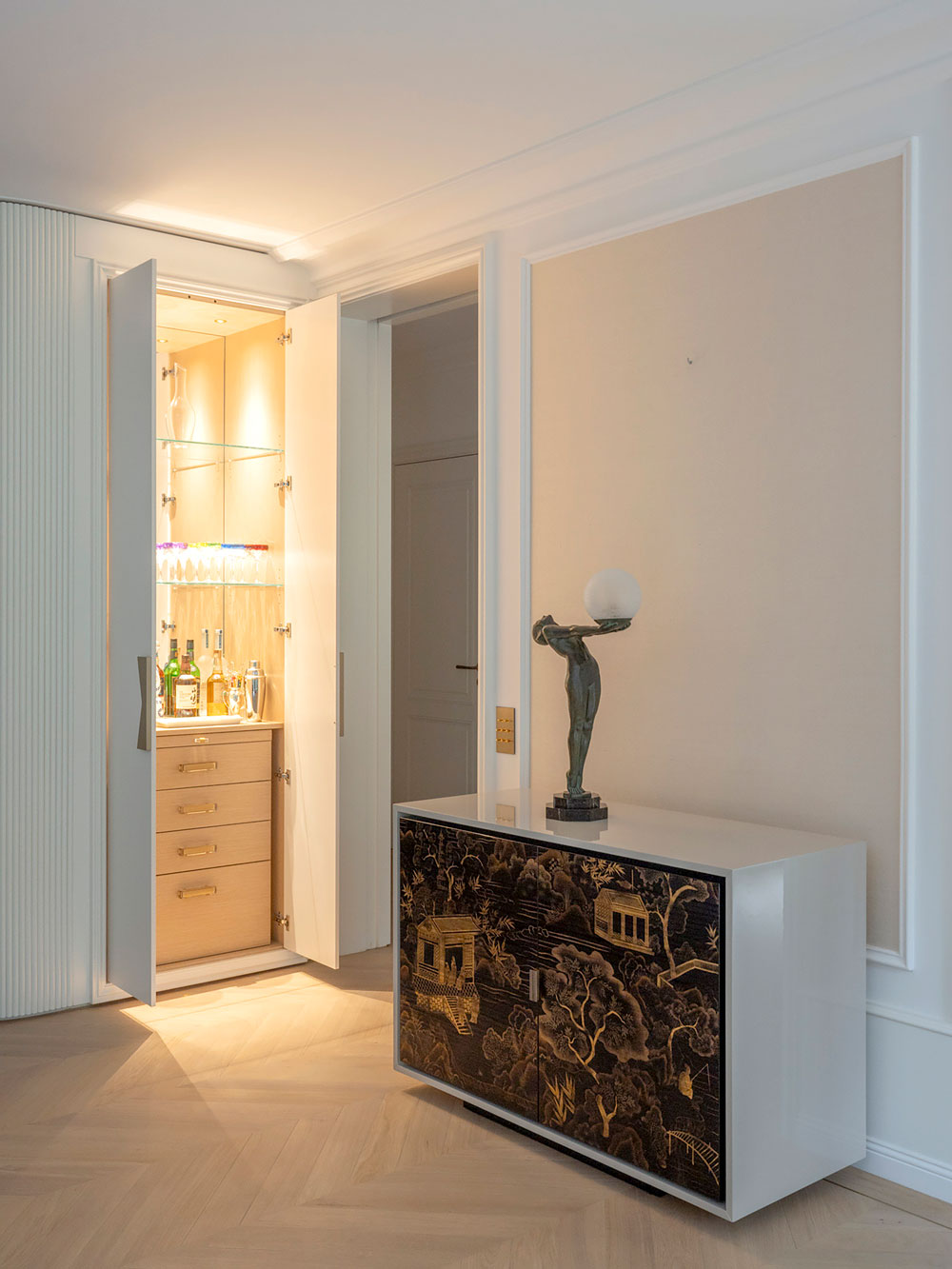 Design Practice: Alexandra Henry (Previosuly I Love Colours Studio)