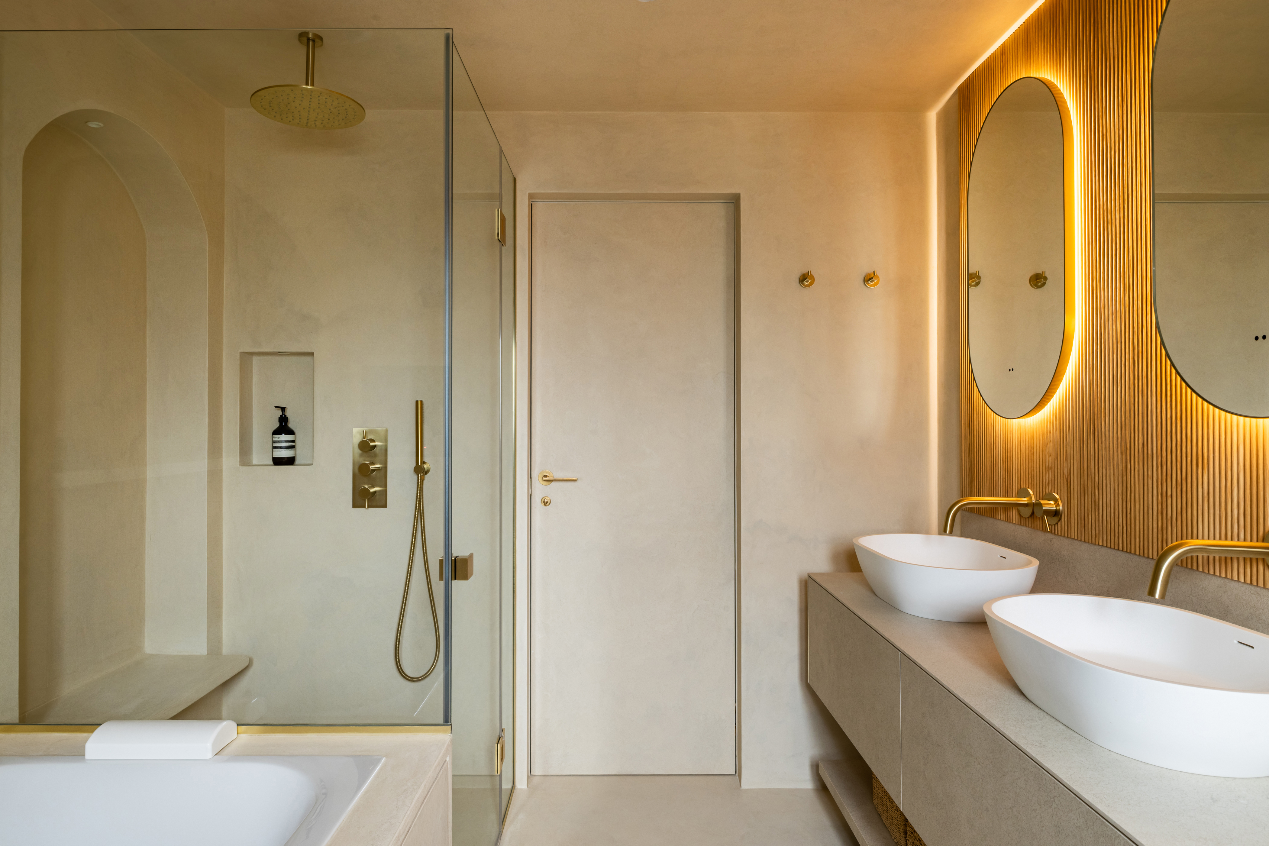 Spa bathroom , bespoke porcelain vanities, walk in shower, whirlpool bath, TV 