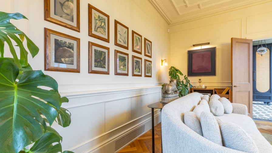 Lounge area joinery and AC integration in a luxury property in Hampstead
