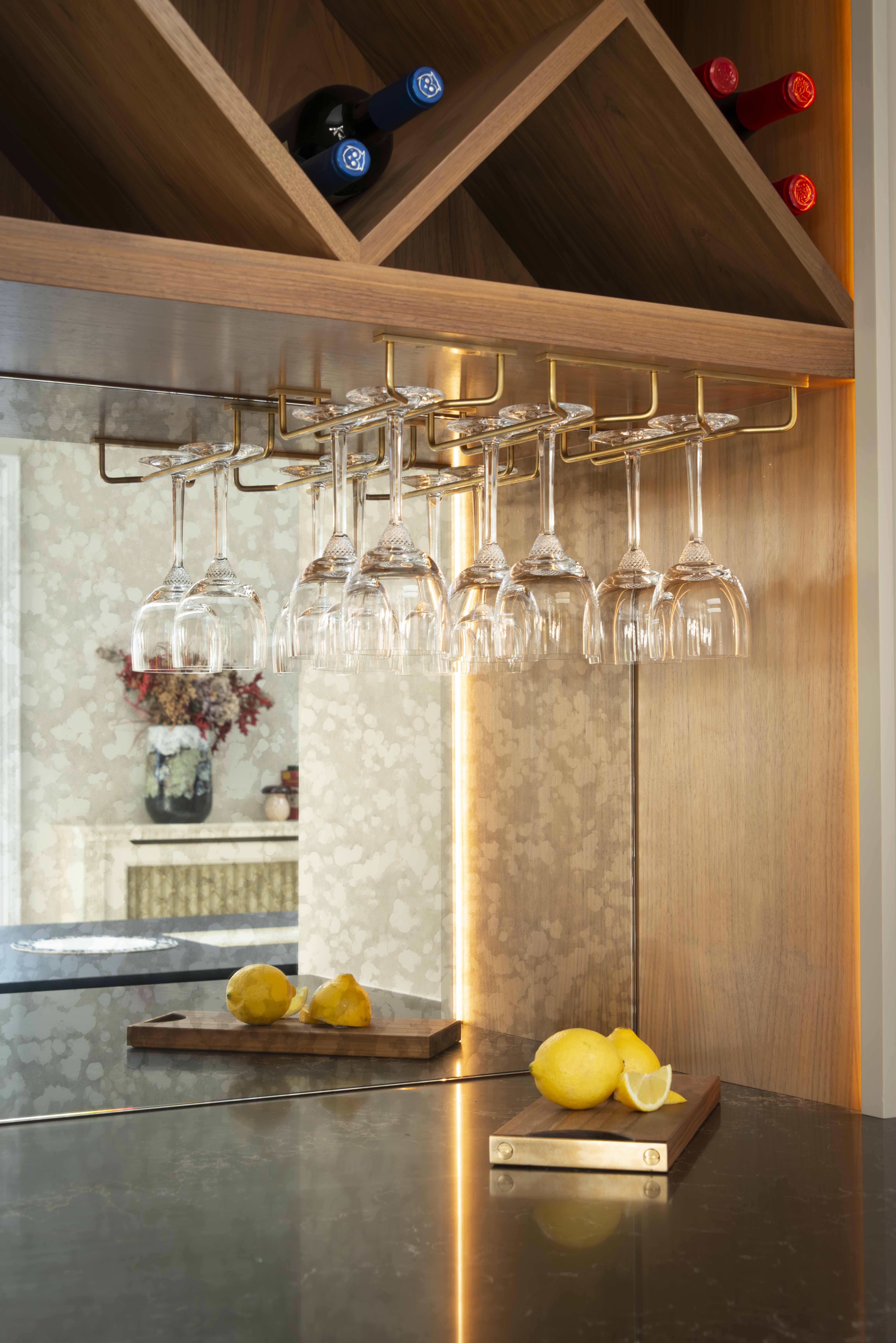 Bar detail