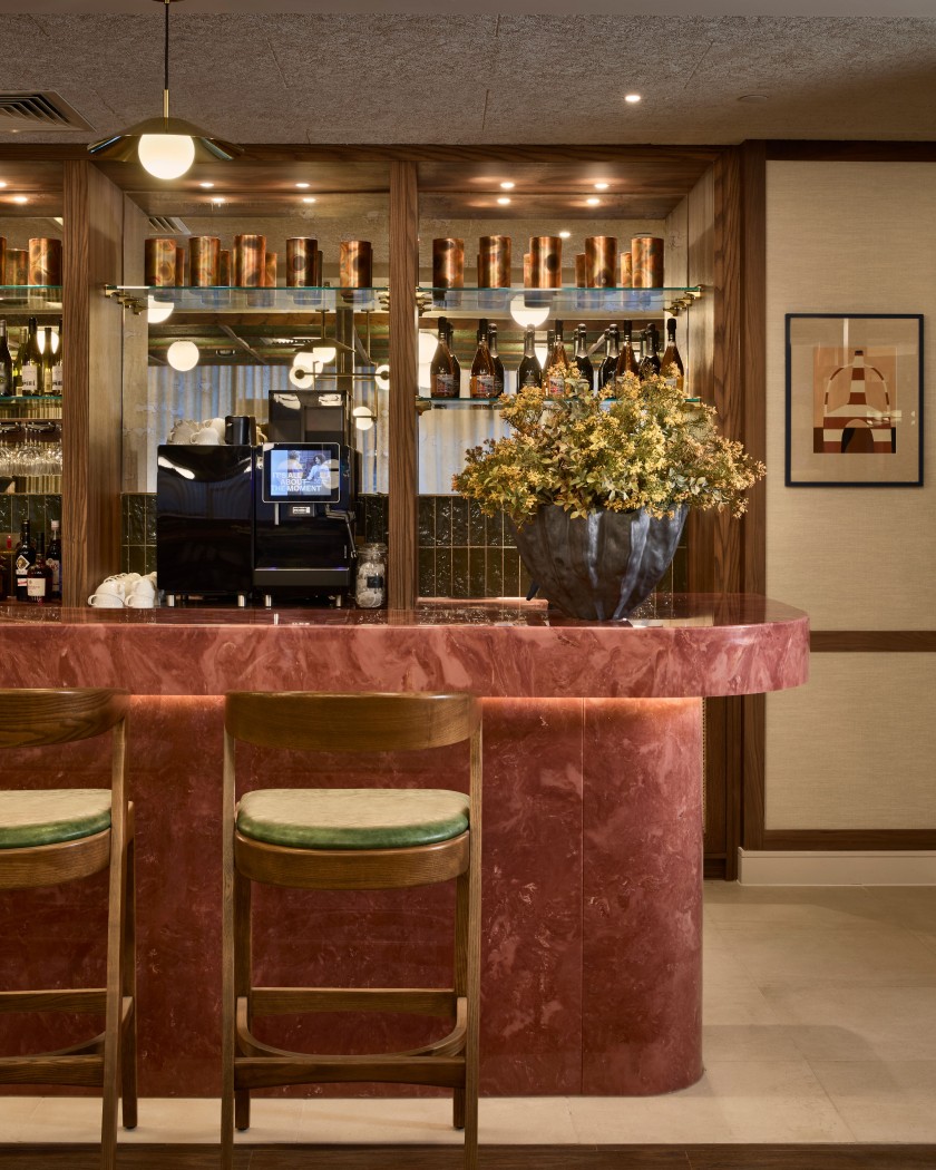 Red Bar Area