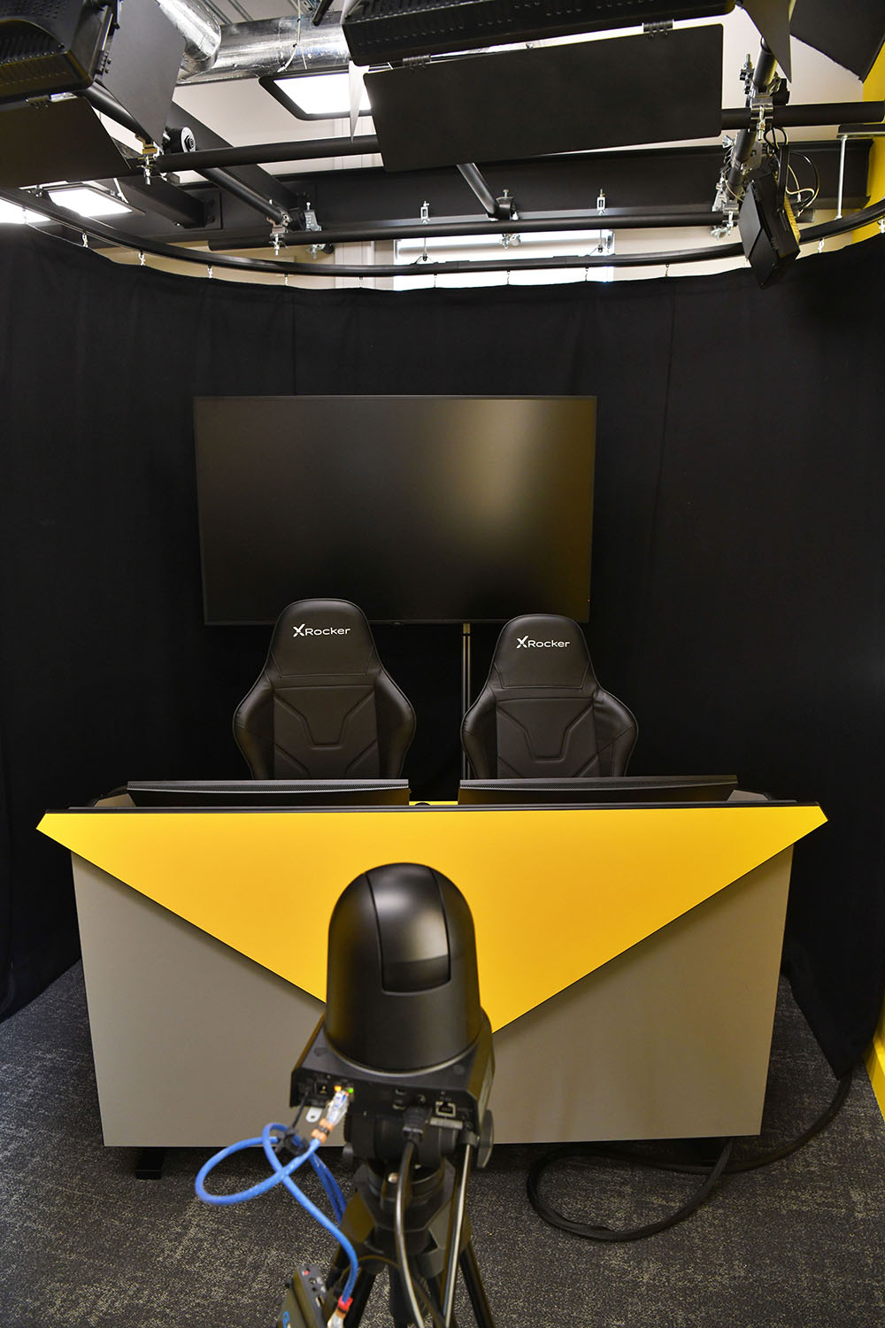 Chairs and desk