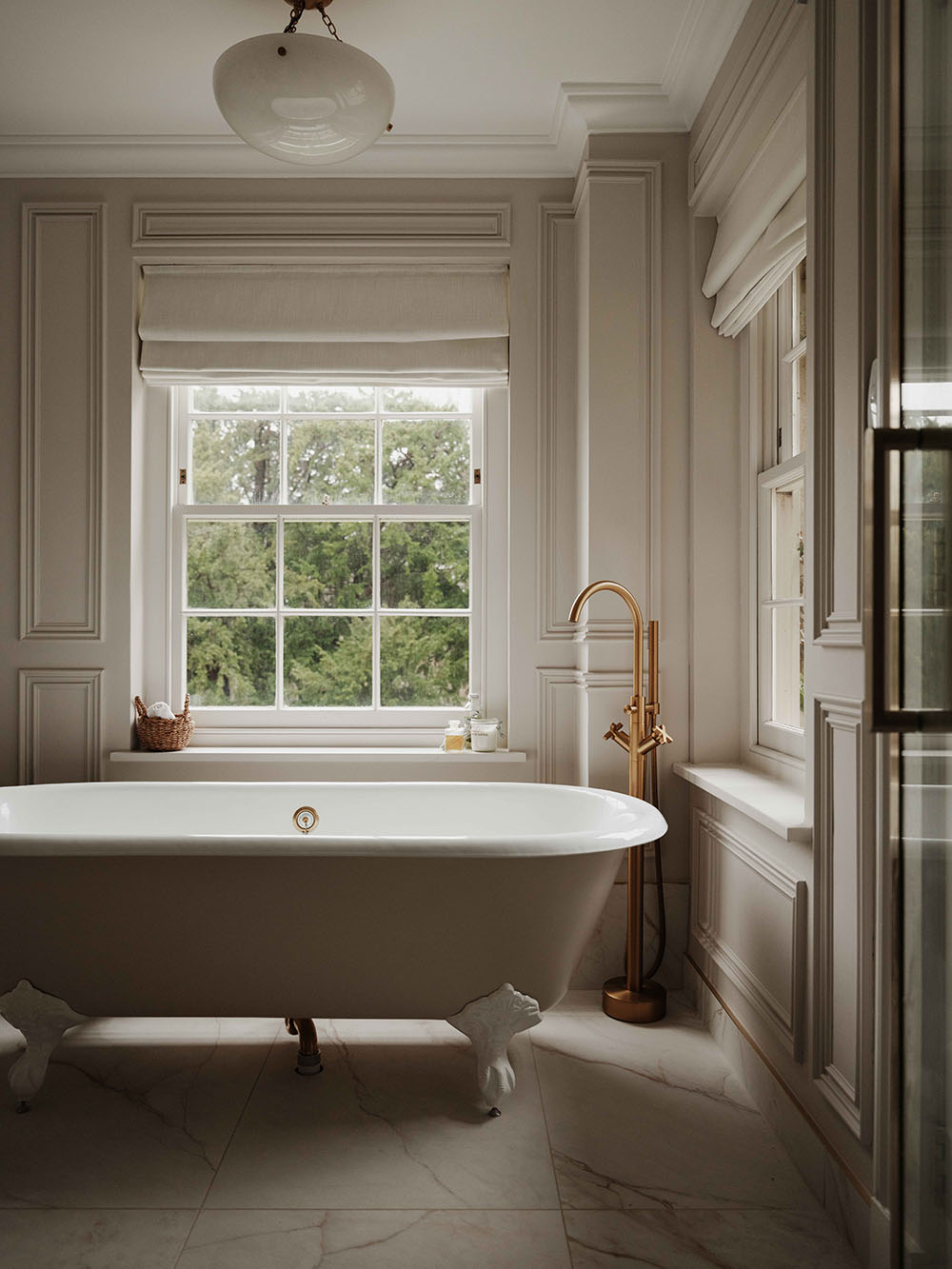 Sussex Farmhouse 10