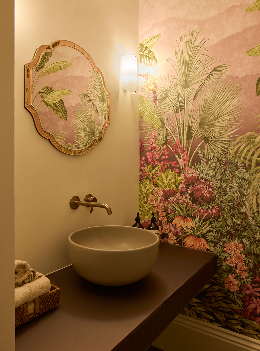 Feature wallpaper and sink