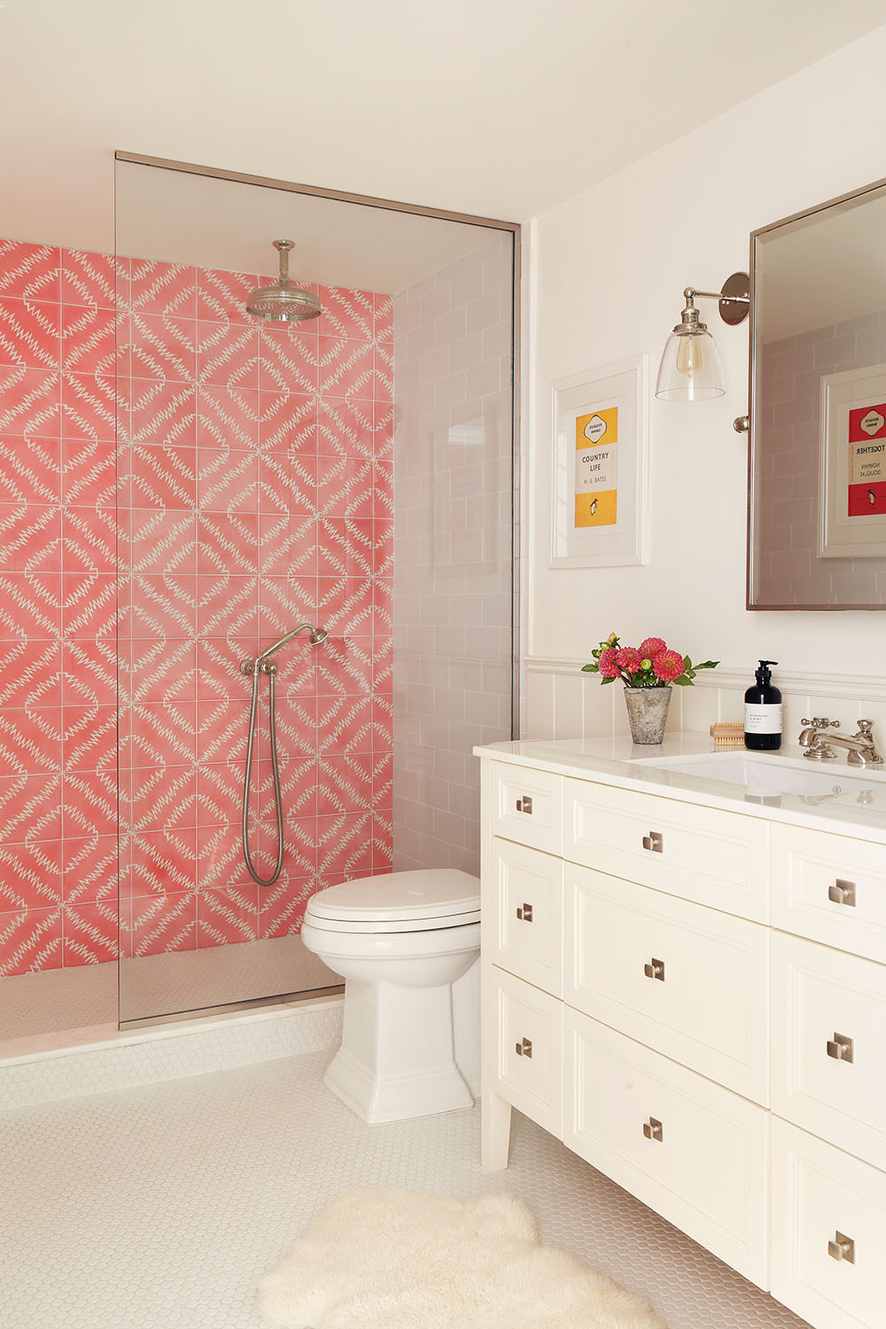 Shower with pink back splash