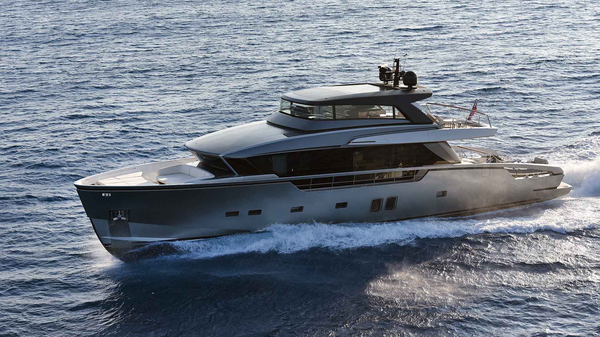 yacht San Lorenzo parquet Slide 