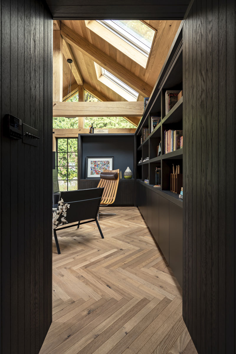 Studio One17 home office wood floor pattern in Oak