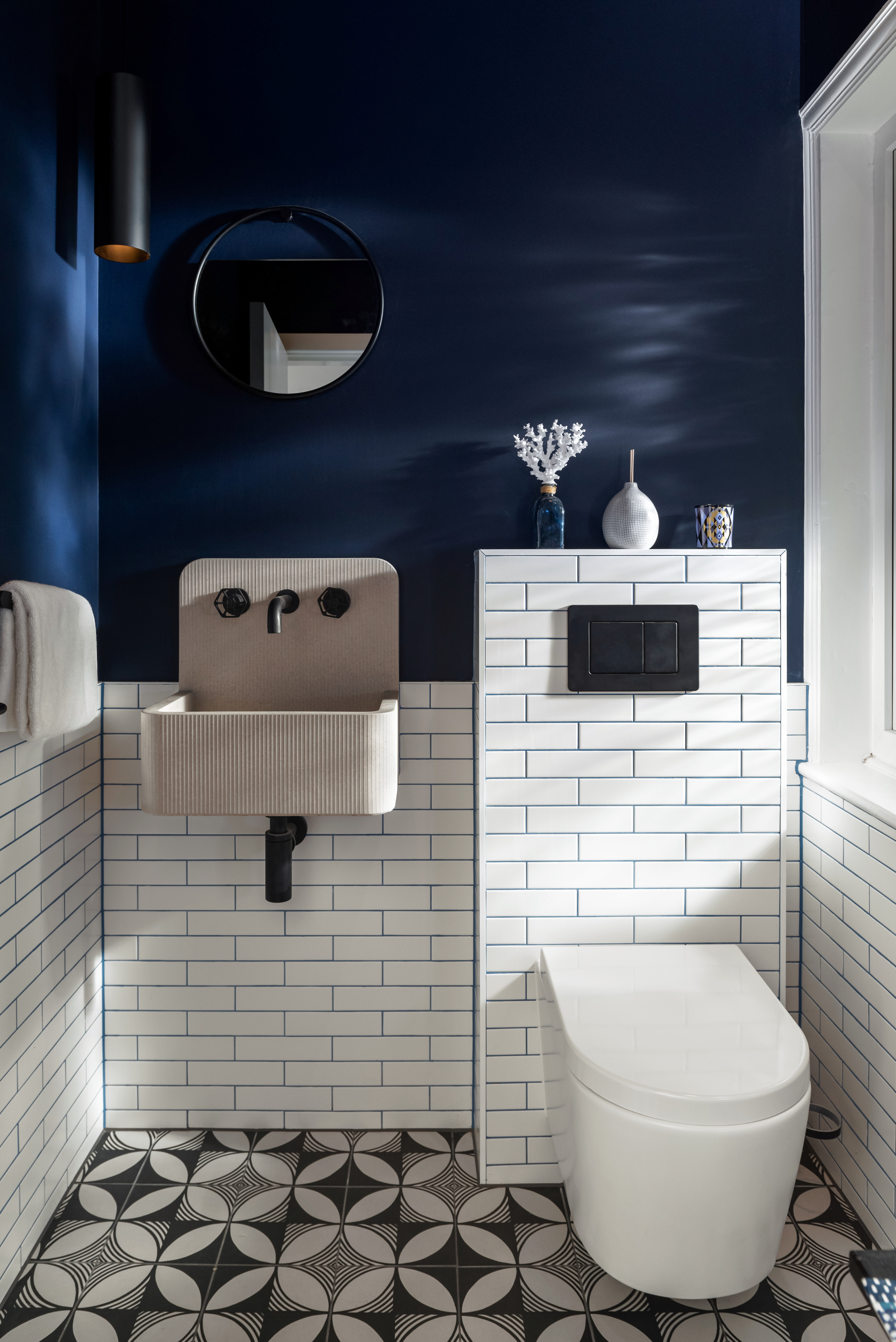Cloakroom- KM Interiors