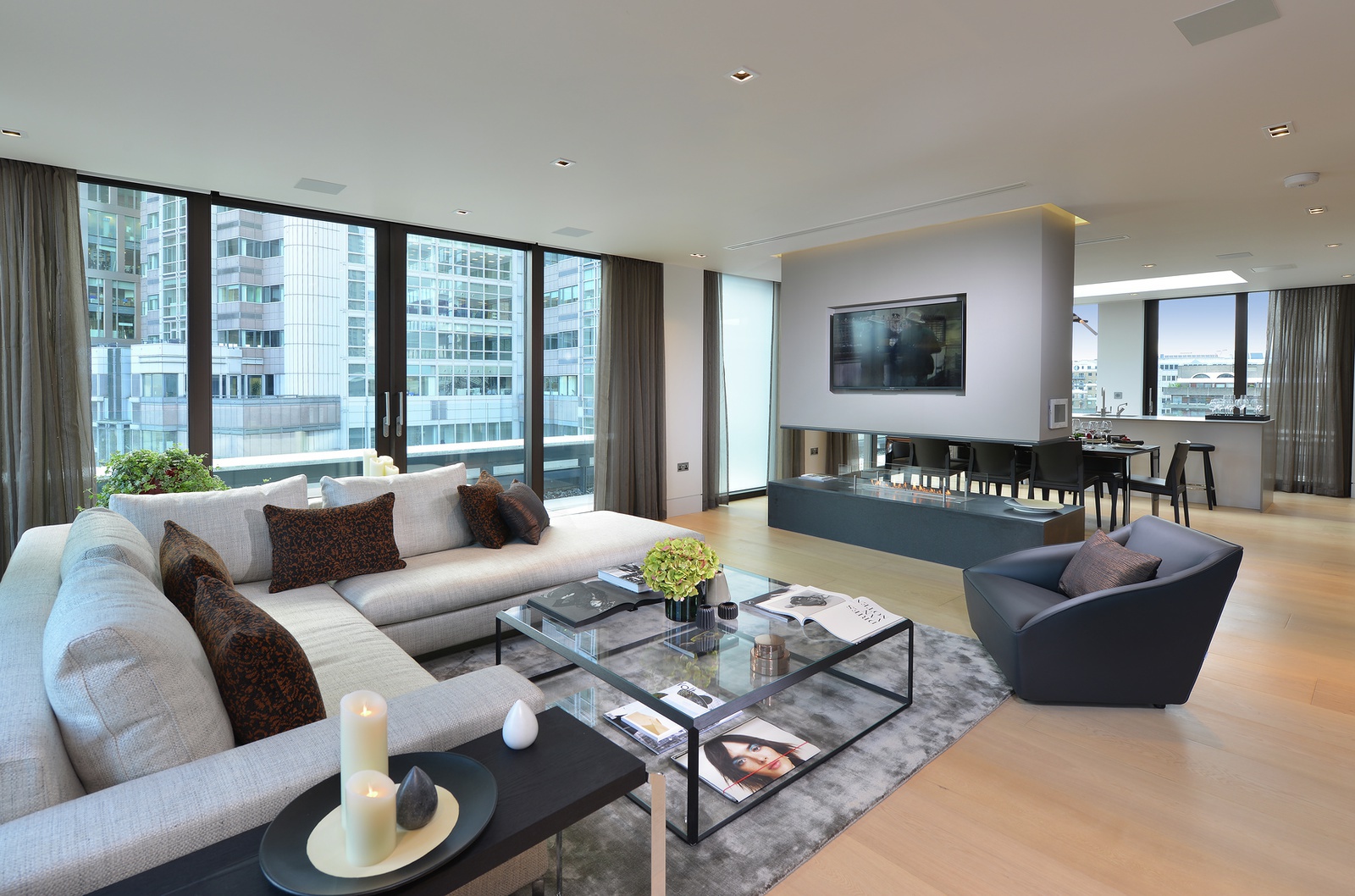 White Commercial-Grade Lacquered Wide Oak Flooring