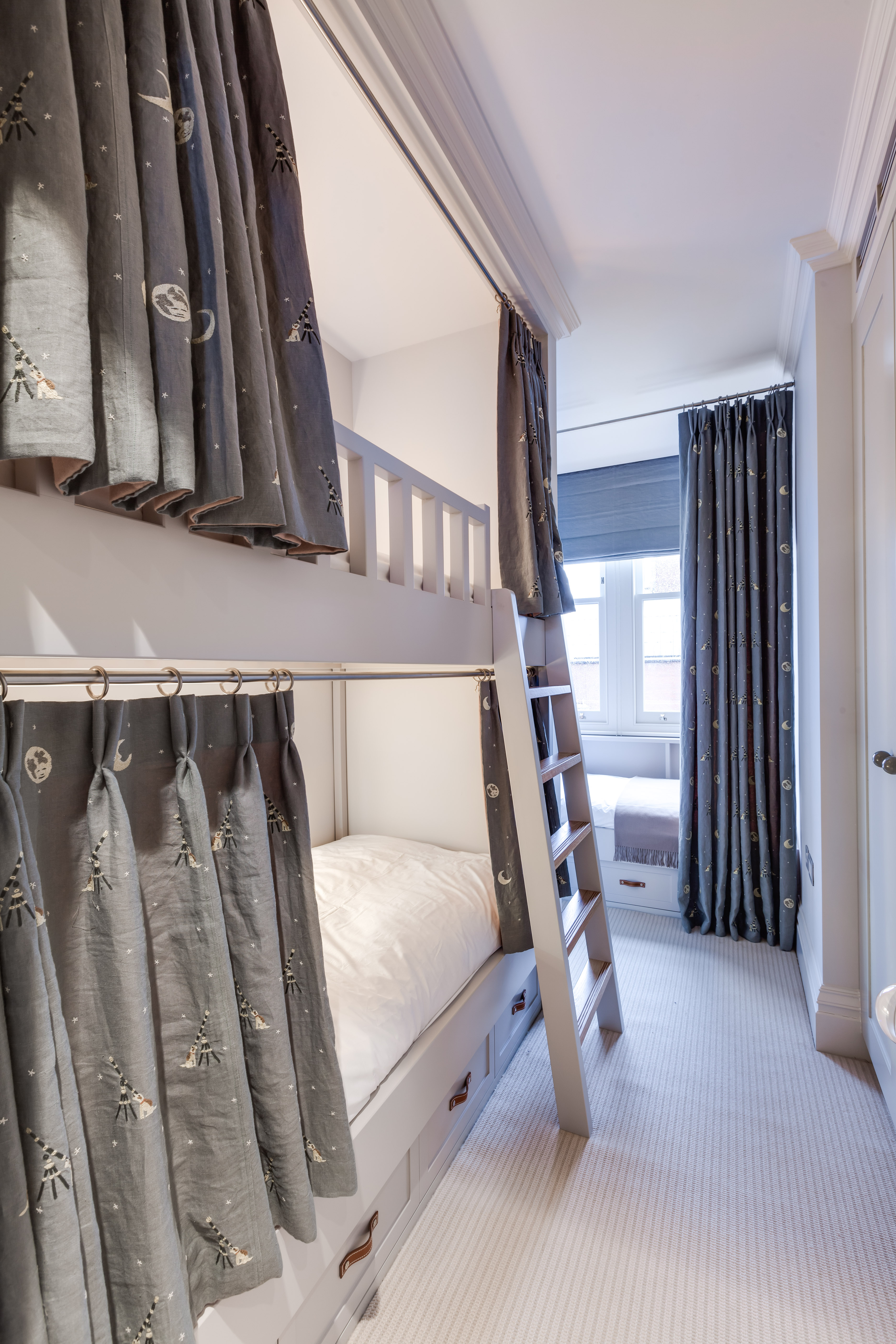 Knightsbridge, Children's Bedroom