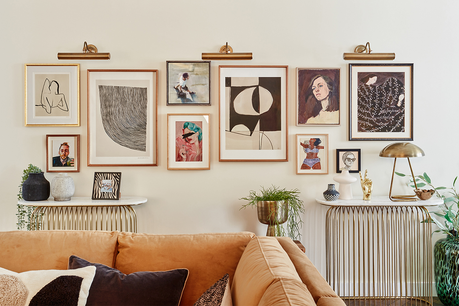 London interior design art curation