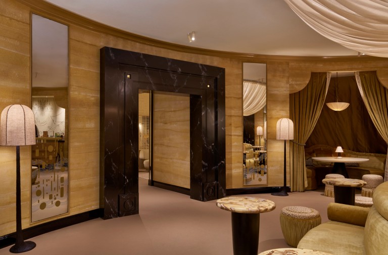 Tolu Lounge